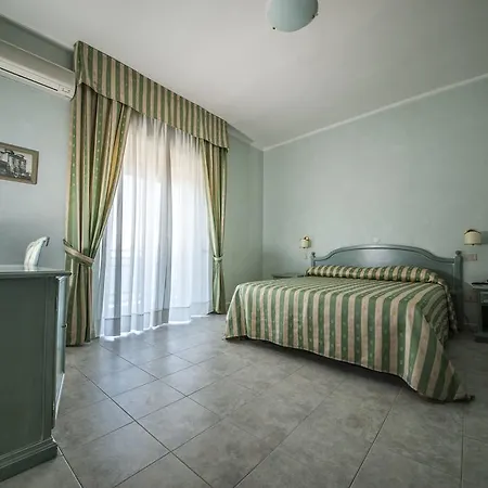 Hotel Murano Rossano Room photo